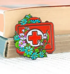 Codex Anatomicus Enamel Pins^First aid kit - Enamel pin